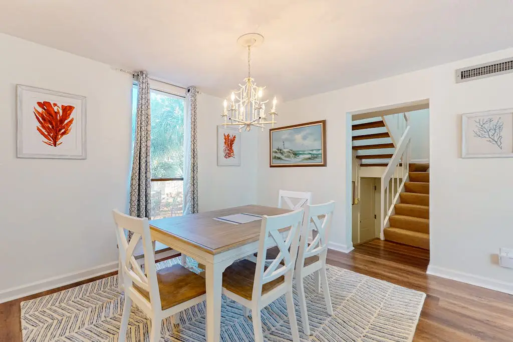 Perfect condo across street from beach access with outdoor pool & grill