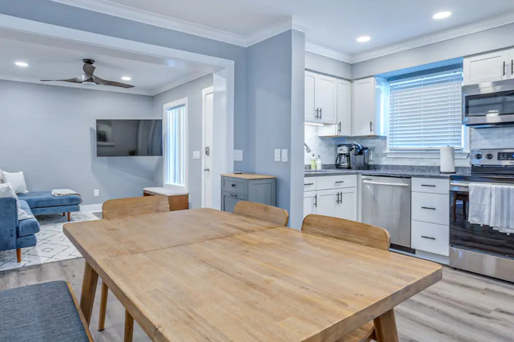 Updated getaway with pools, hot tub, close to beach