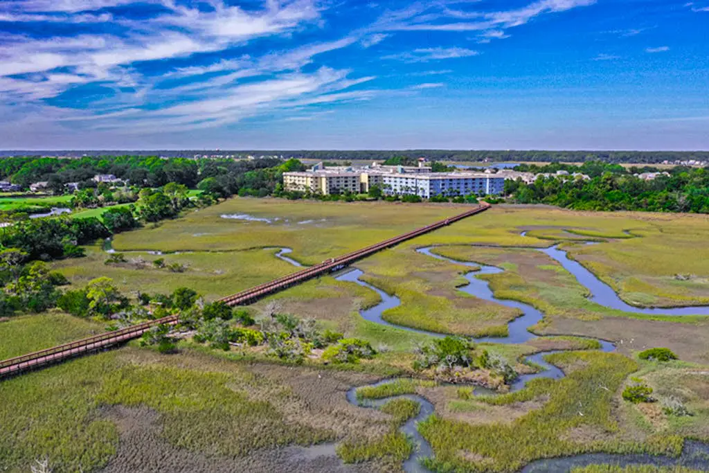 Updated getaway with pools, hot tub, close to beach