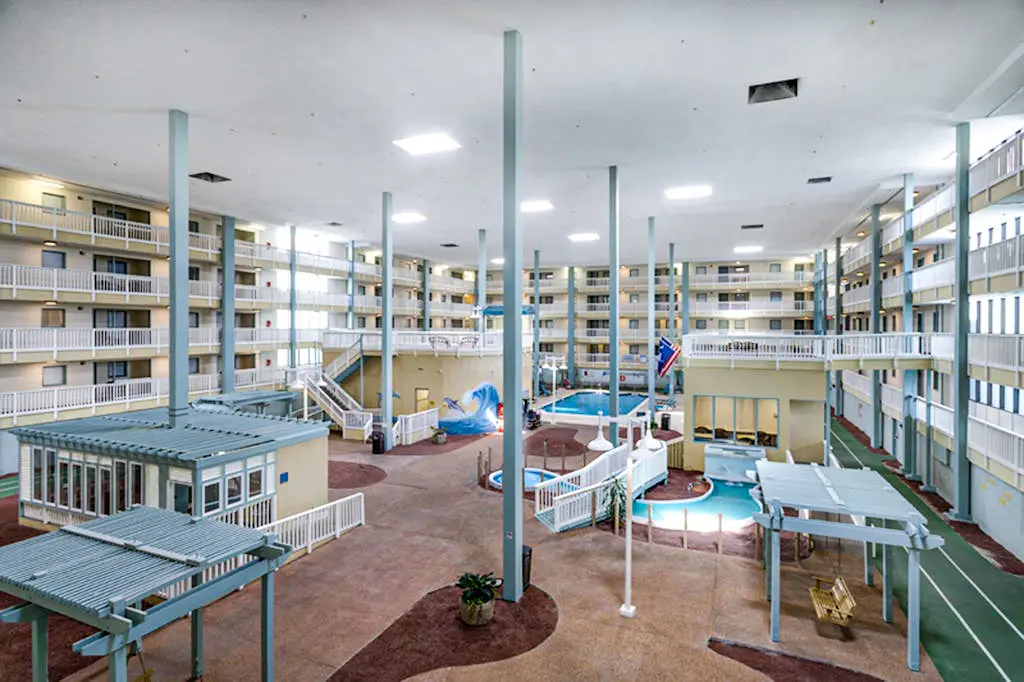 Updated getaway with pools, hot tub, close to beach
