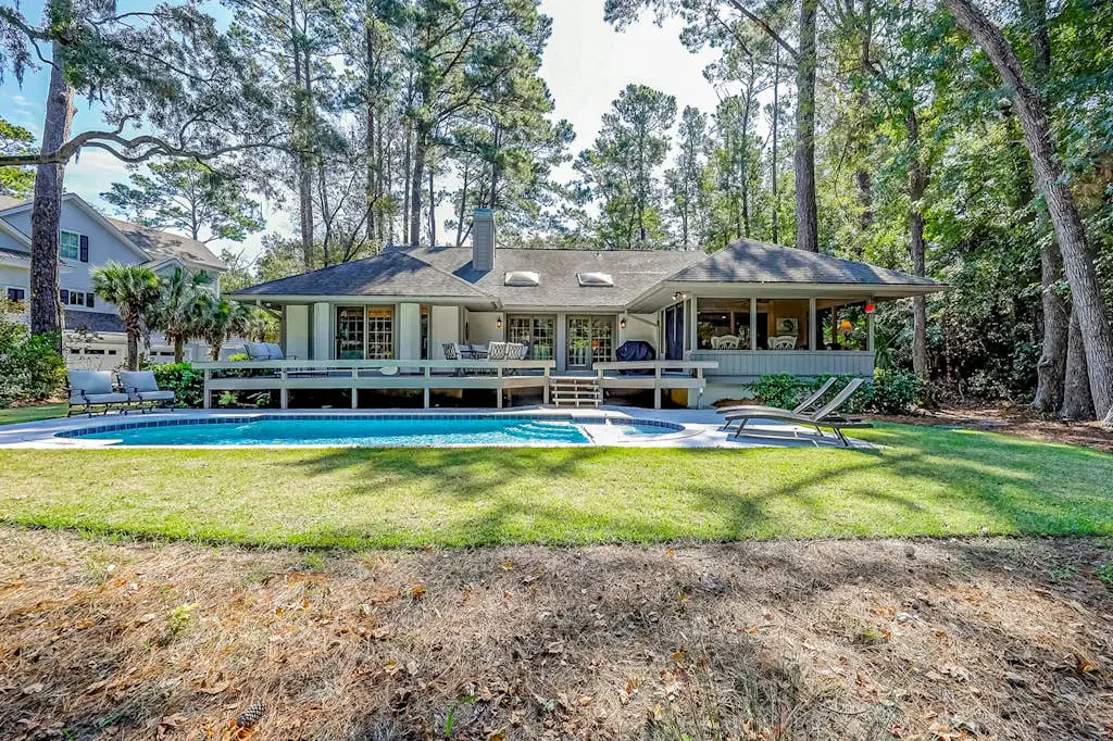 3 BR Home with private pool in Palmetto Dunes, close to beach
