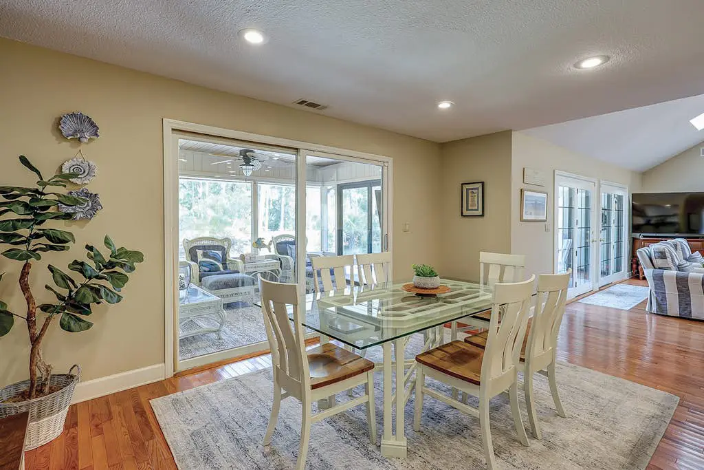 3 BR Home with private pool in Palmetto Dunes, close to beach
