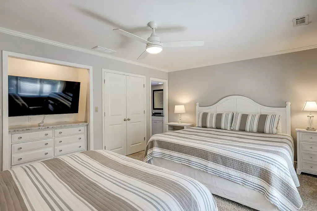 3 BR Home with private pool in Palmetto Dunes, close to beach