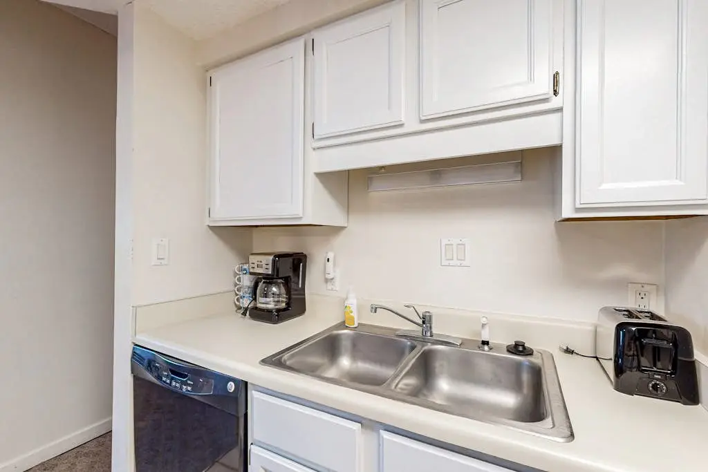 Close to beach with pool, tennis, pool  & private balcony