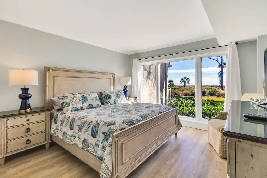 First Floor Condo near the beach with beach gear, washer/dryer, and pool