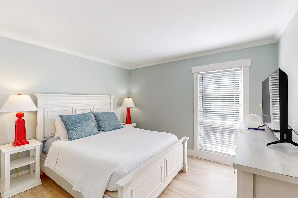 First Floor Condo near the beach with beach gear, washer/dryer, and pool