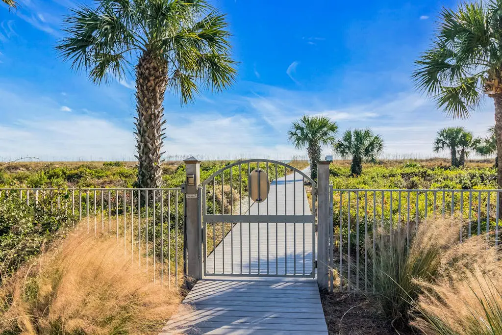 First Floor Condo near the beach with beach gear, washer/dryer, and pool