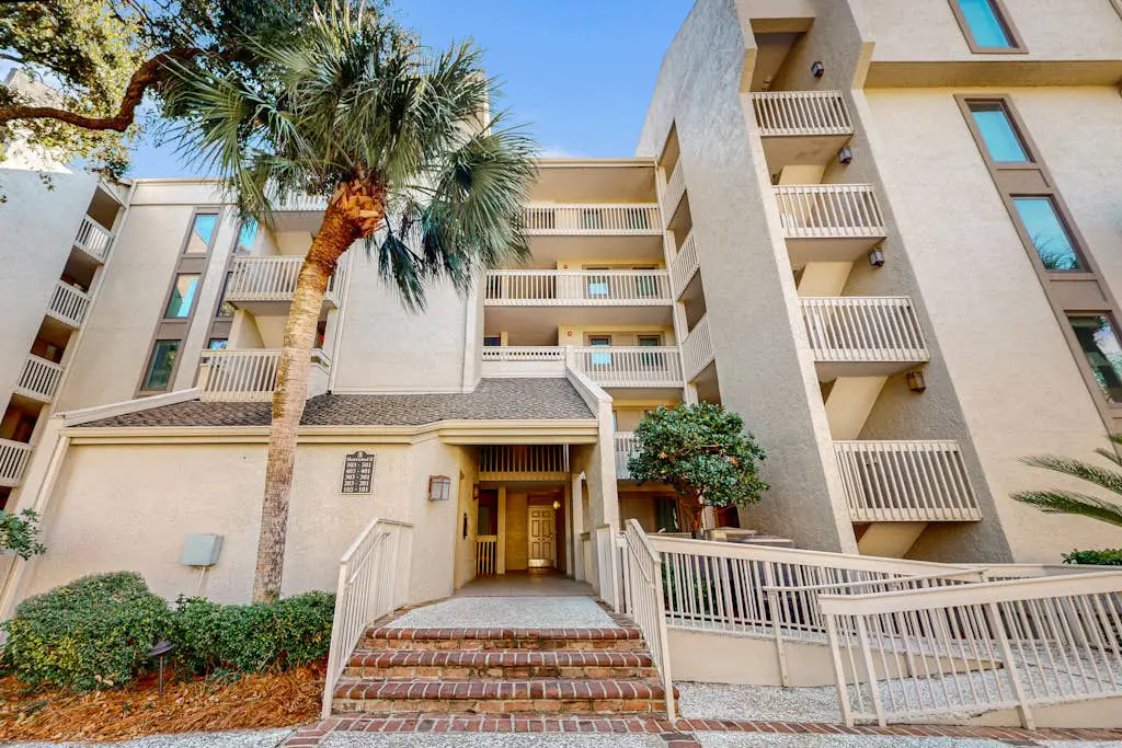 First Floor Condo near the beach with beach gear, washer/dryer, and pool