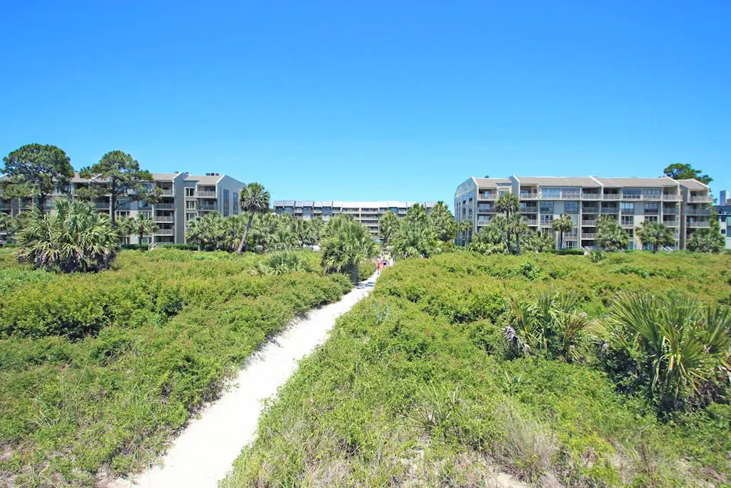 First Floor Condo near the beach with beach gear, washer/dryer, and pool