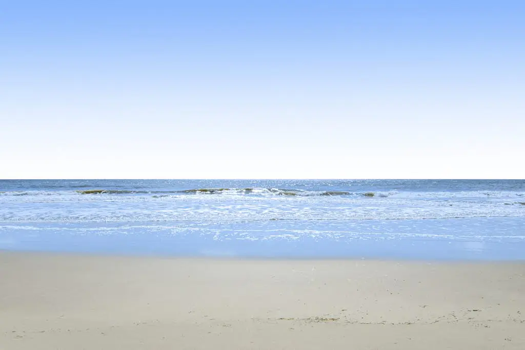 Direct Ocean View Condo with balcony, pools, tennis, pickleball