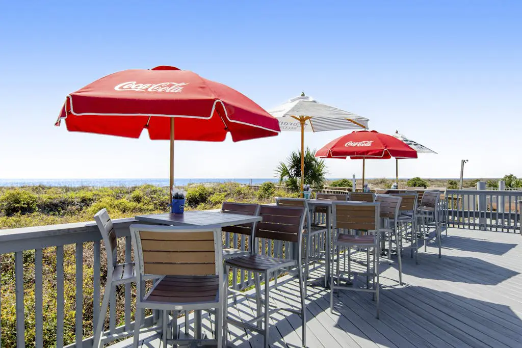 Direct Ocean View Condo with balcony, pools, tennis, pickleball