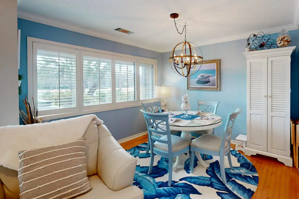 Palmetto Dunes condo w/ shared pool, private W/D + beach access