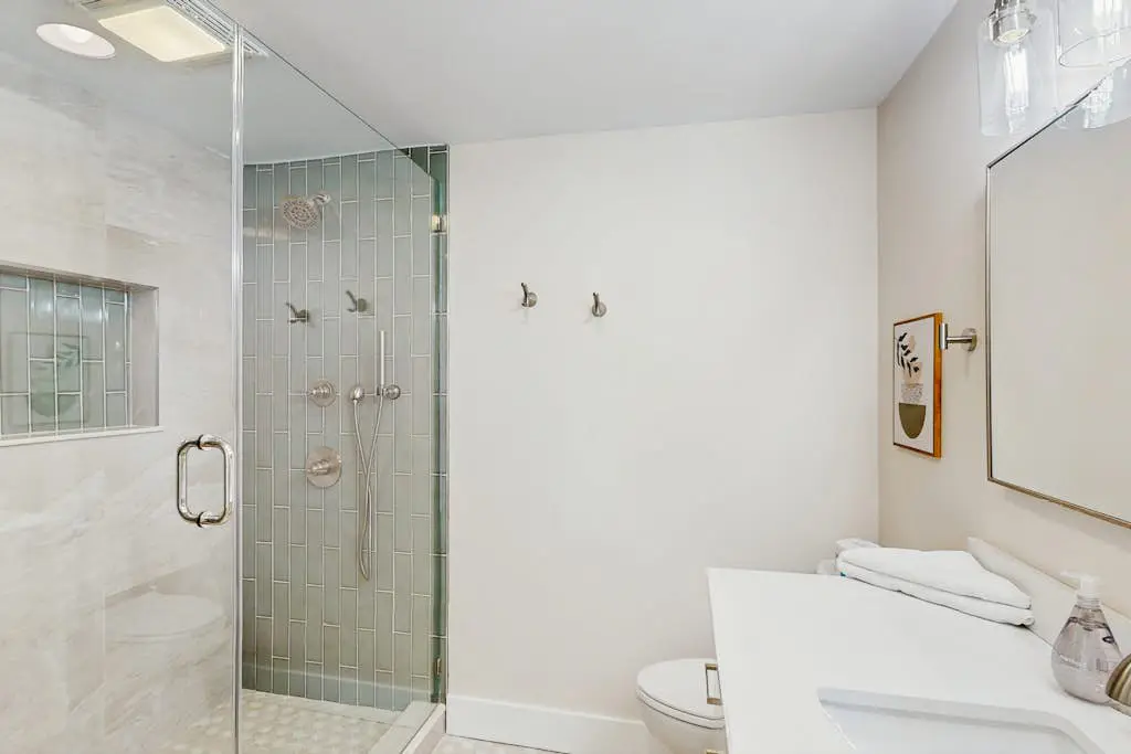 George Fazio Golf Course front condo w/ beach access & on-site pool and tennis