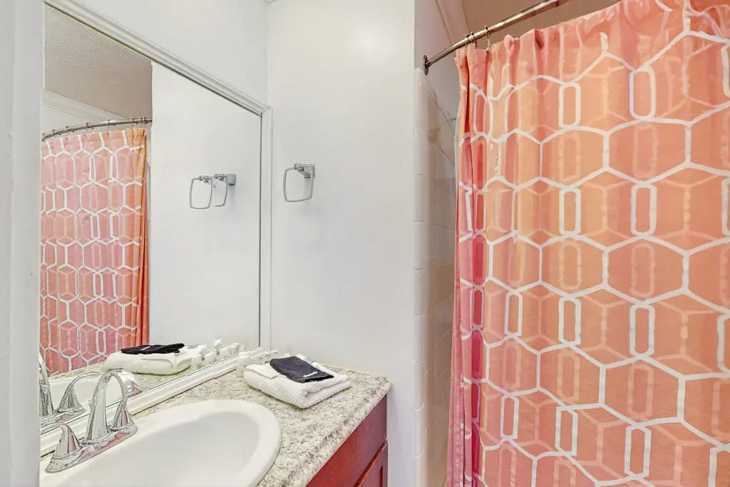 Welcoming villa with pool, beach access, patio, central AC, & washer/dryer