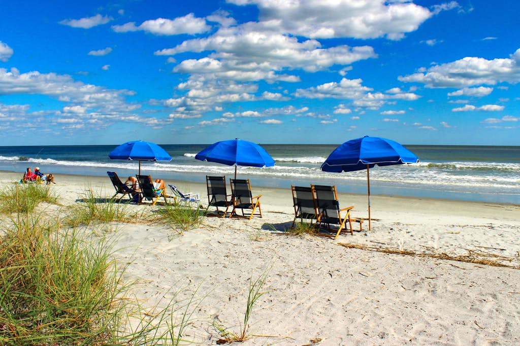 Spacious Palmetto Dunes condo with private patio, shared pool, pickleball & golf