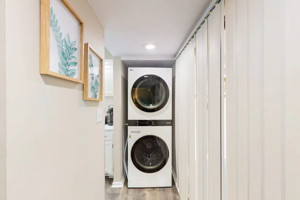 Coastal condo with outdoor pool, walk to beach and shopping