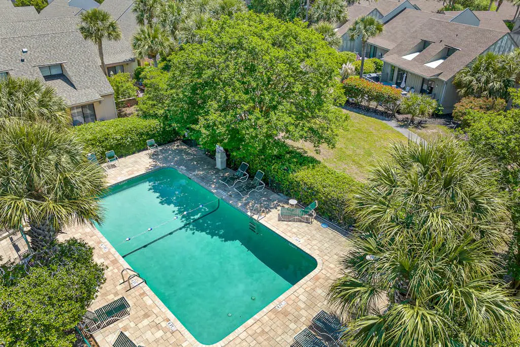 Spacious Palmetto Dunes Condo, Sunny Deck,  View of Lagoon, Complex Pool