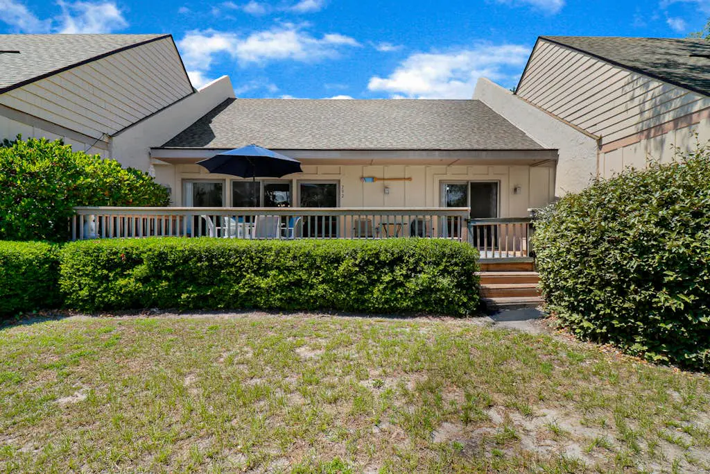 Spacious Palmetto Dunes Condo, Sunny Deck,  View of Lagoon, Complex Pool