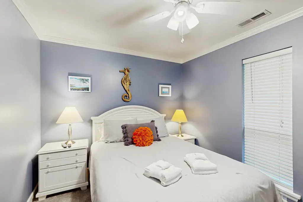 Home with private pool, fenced in yard, dog-friendly, walk to beach
