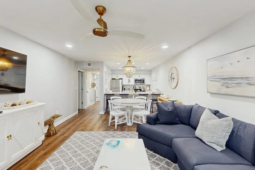 Dog-Friendly Condo with pool, golf, and just steps to the beach
