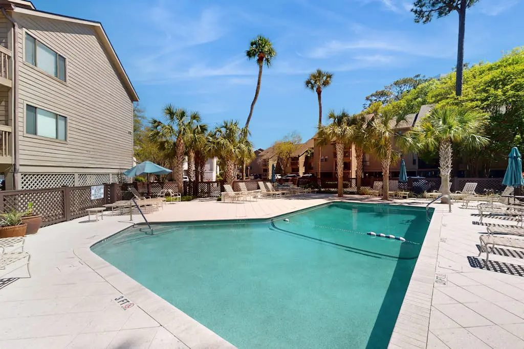 Dog-Friendly Condo with pool, golf, and just steps to the beach