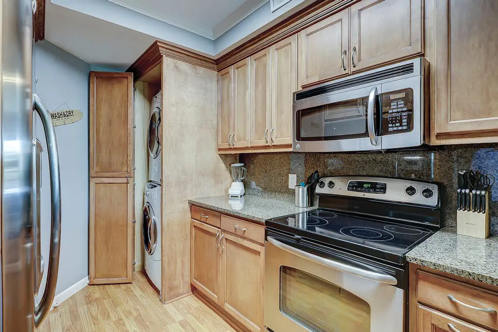 Oceanview and Pool view Condo- with beach access from boardwalk