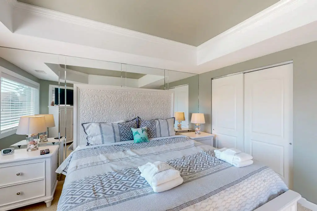 Oceanview and Pool view Condo- with beach access from boardwalk