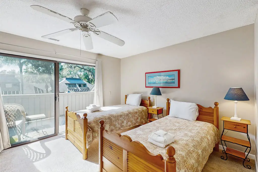 Shipyard Condo next to pool, near tennis, beach and restaurants