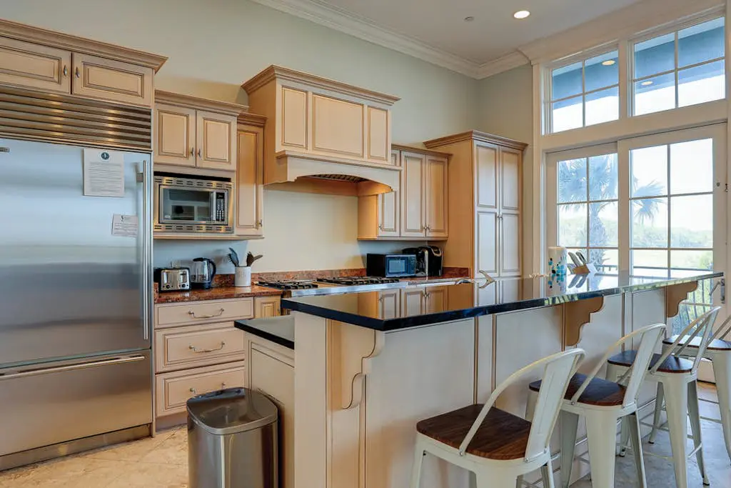 Ocean and Marsh View Home with private pool, dog friendly, beachfront