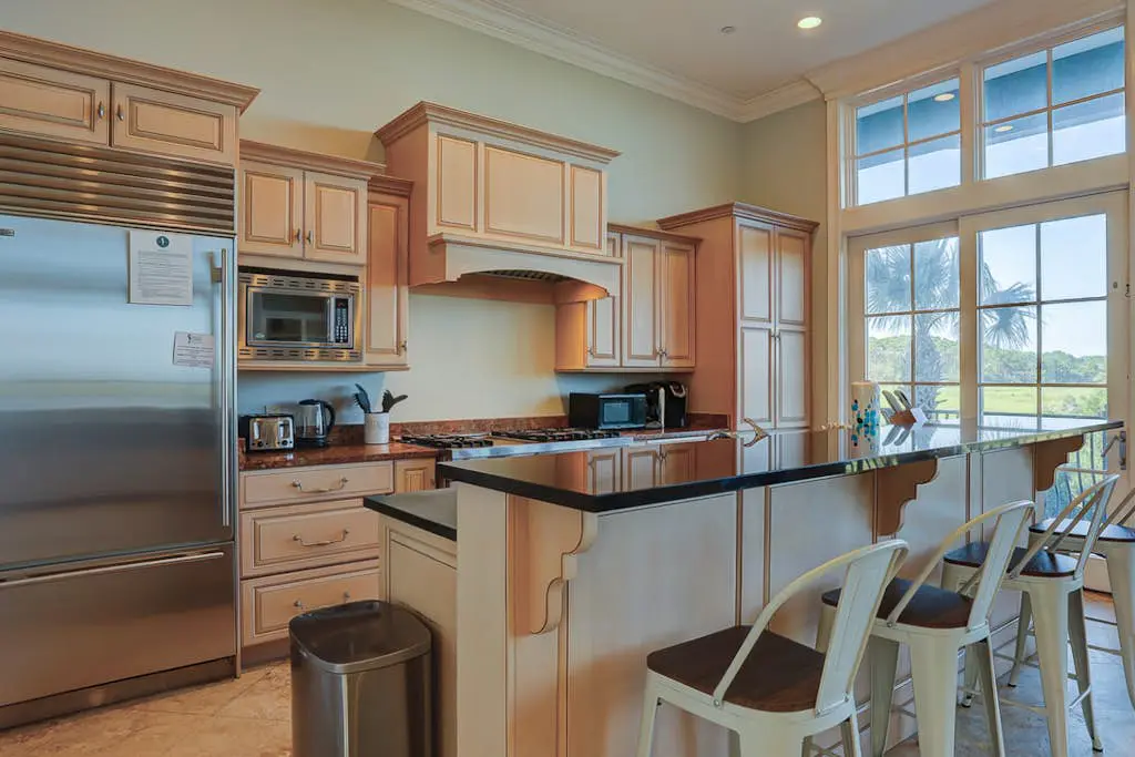 Ocean and Marsh View Home with private pool, dog friendly, beachfront