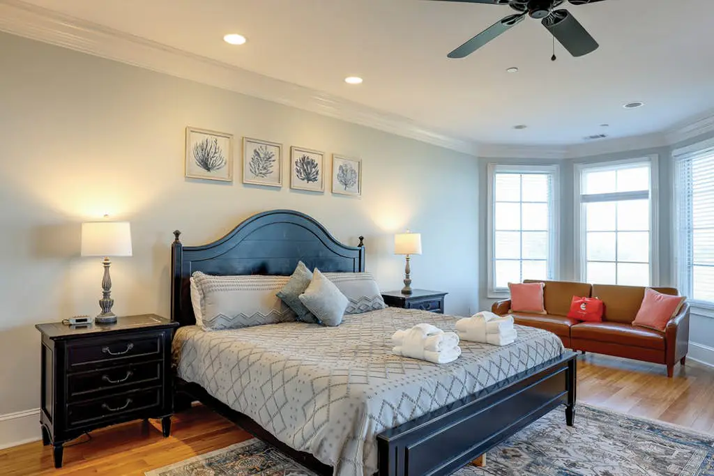Ocean and Marsh View Home with private pool, dog friendly, beachfront