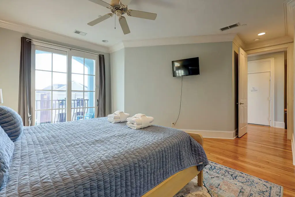 Ocean and Marsh View Home with private pool, dog friendly, beachfront