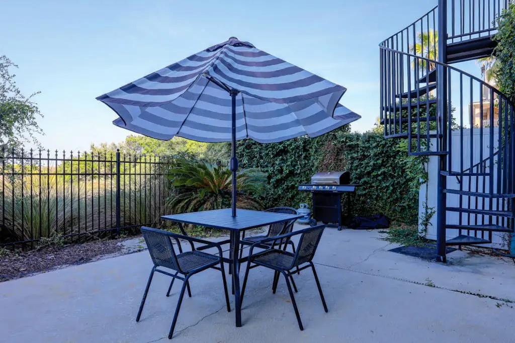 Ocean and Marsh View Home with private pool, dog friendly, beachfront