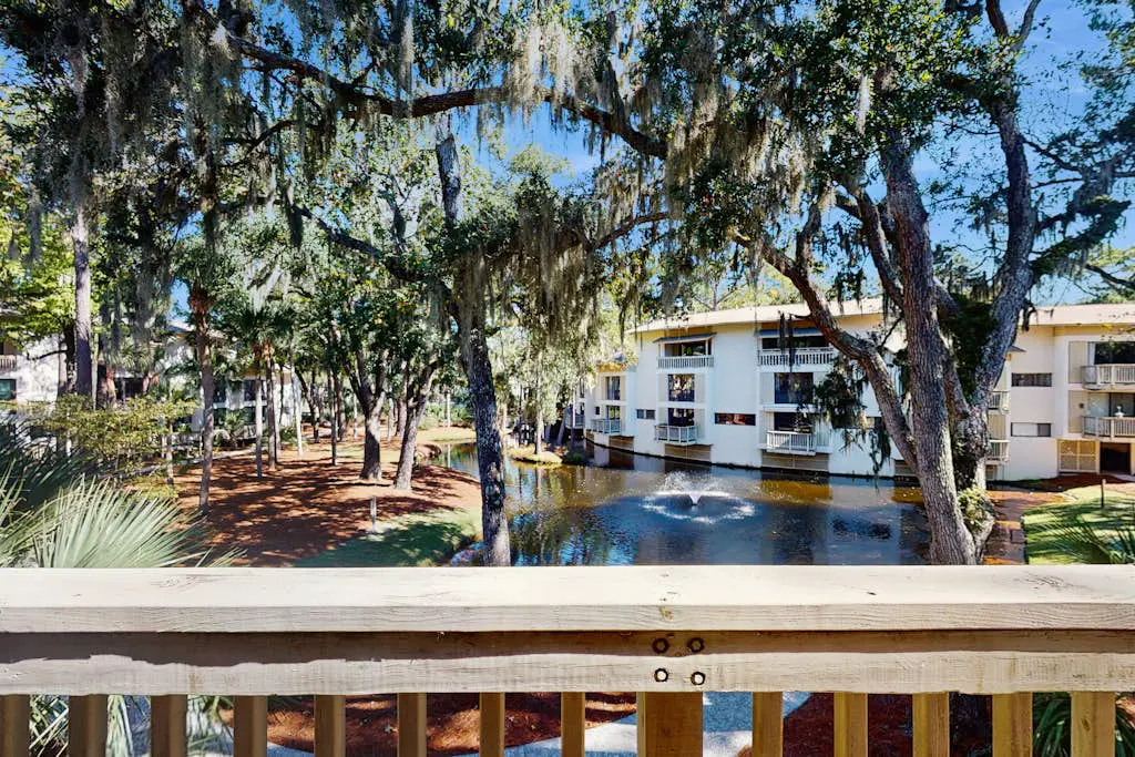 Villa with a 2 outdoor pools, bike paths, and a short walk to Coligny Beach