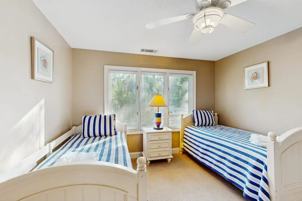 Beautifully renovated Sea Pines home with private hot tub & large outdoor space