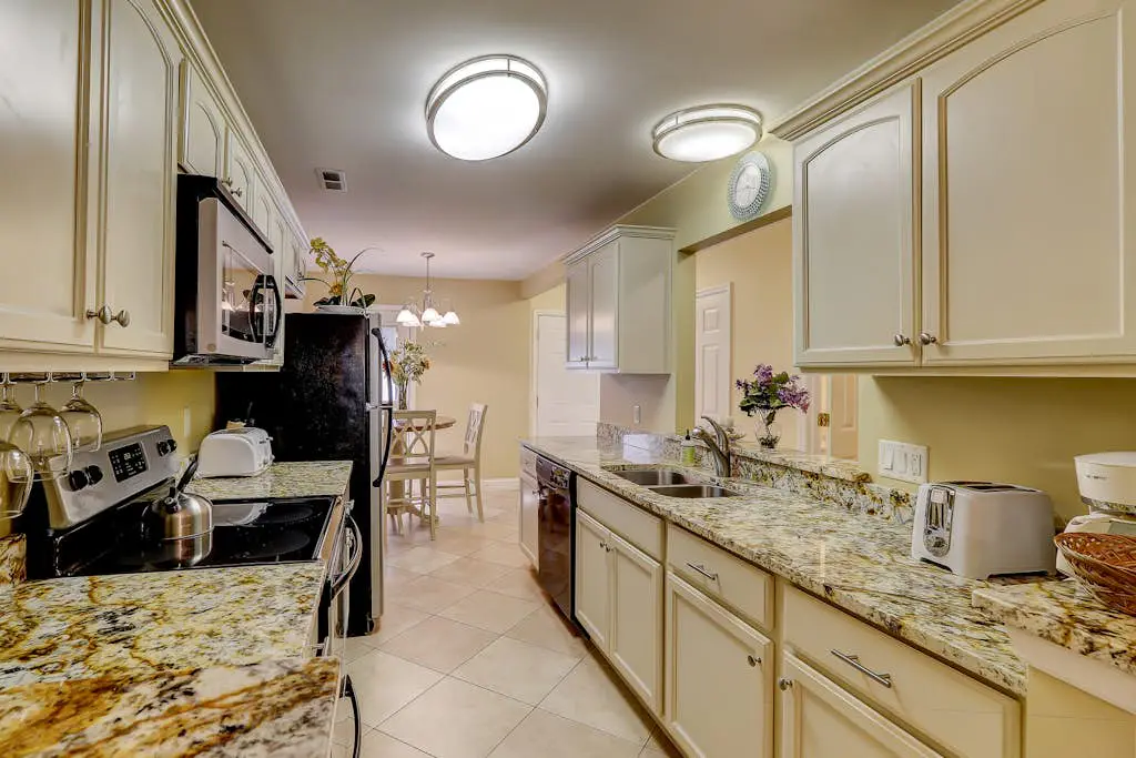 Beautifully remodeled villa w/ WiFi, inviting porch & balconies - walk to beach