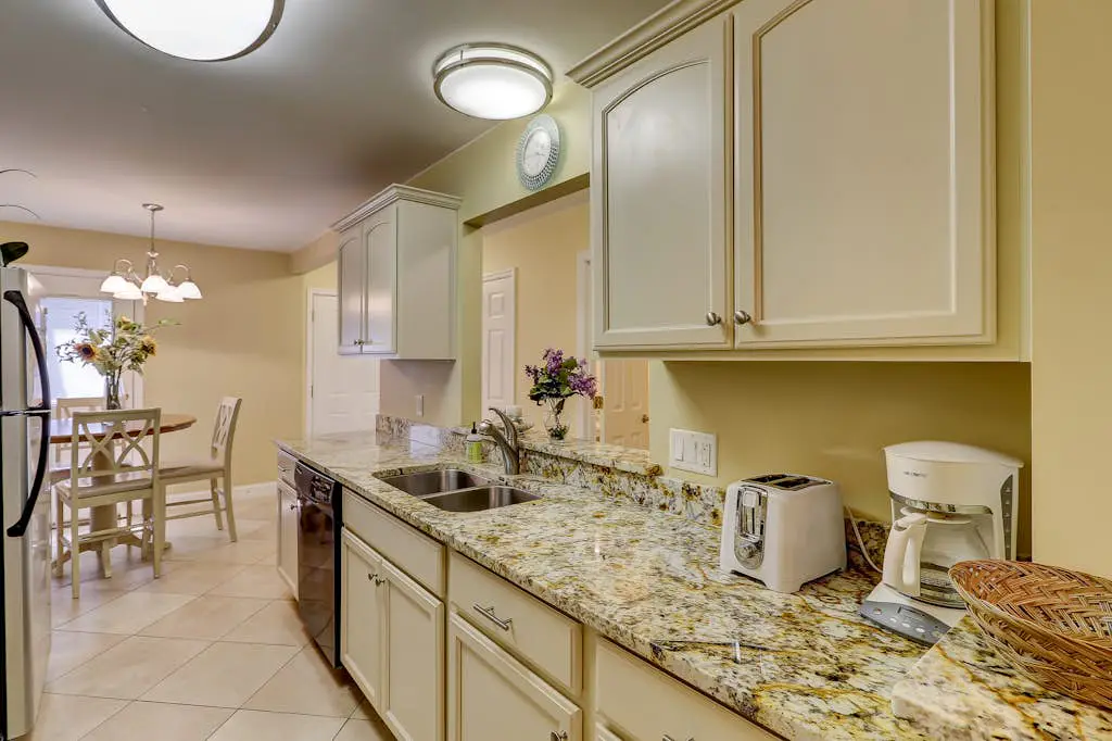 Beautifully remodeled villa w/ WiFi, inviting porch & balconies - walk to beach