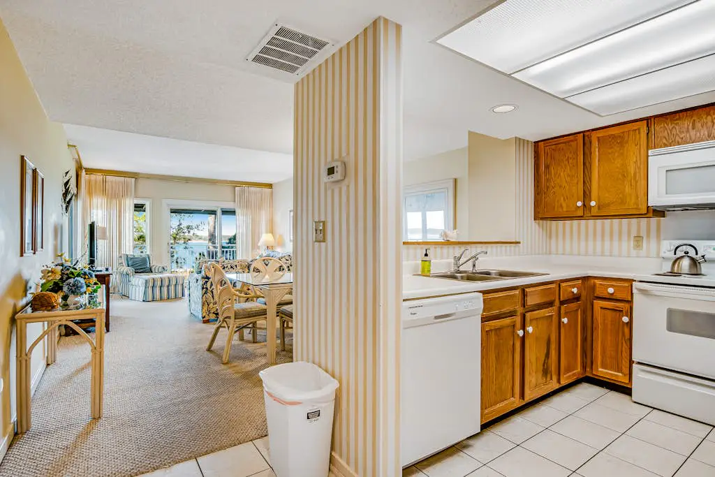 Beachfront condo with large furnished balcony, pool & beautiful views