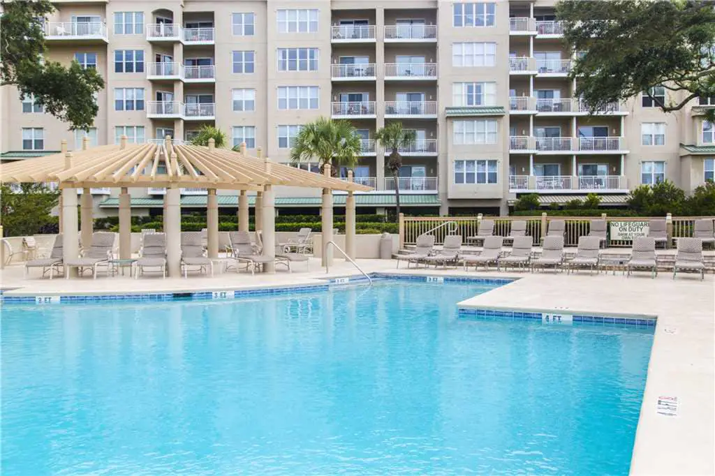 Coastal condo on the beach w/ panoramic views, beach access & a shared pool