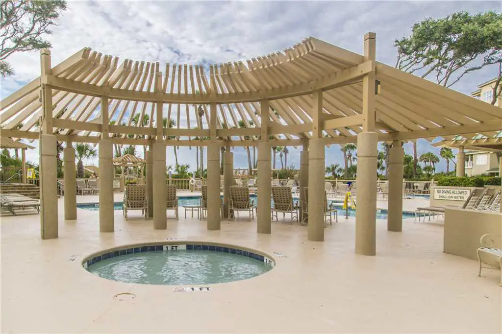 Coastal condo on the beach w/ panoramic views, beach access & a shared pool