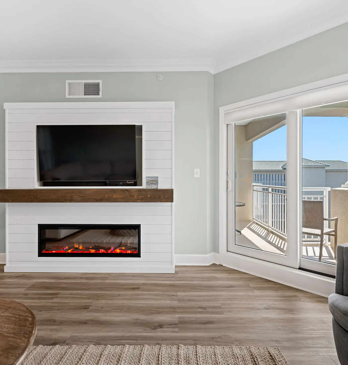 Coastal condo on the beach w/ panoramic views, beach access & a shared pool