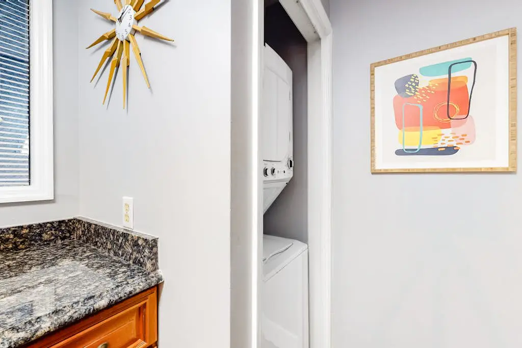 Family-Friendly Condo w/Free WiFi, Covered Porch, Washer/Dryer, and Shared Pool