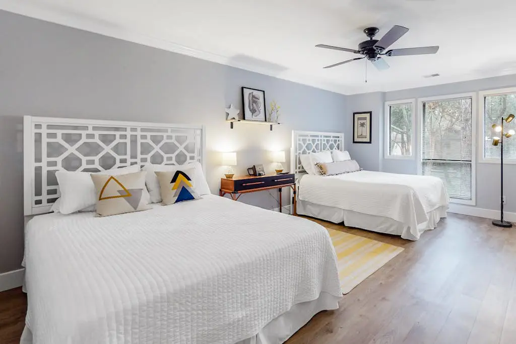 Family-Friendly Condo w/Free WiFi, Covered Porch, Washer/Dryer, and Shared Pool