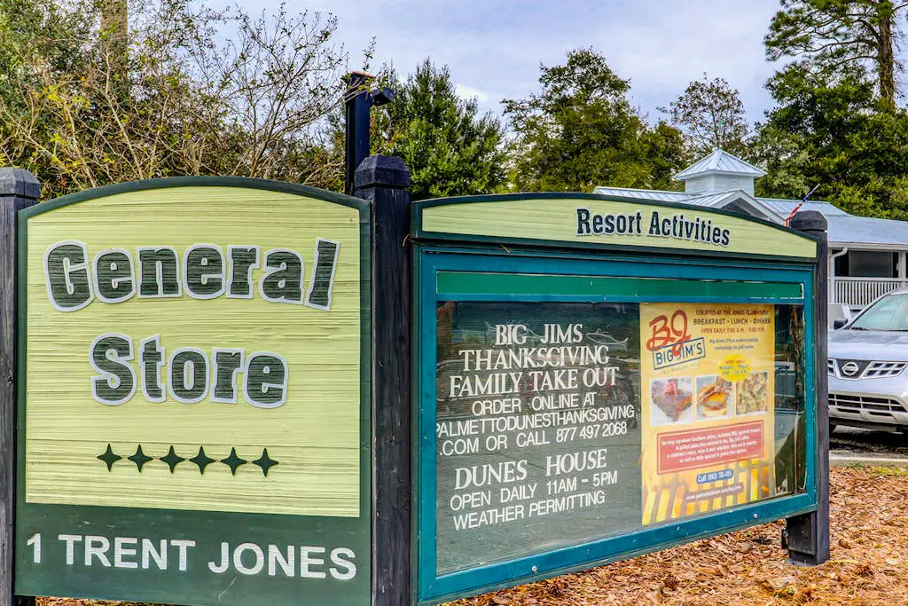 Bright, charming condo with screened porch, shared pool, and easy beach access