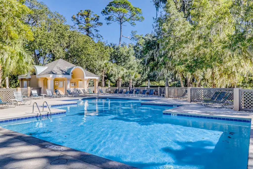 Island Bliss Near the Beach W/ Golf On-Site, Shared Pool/Hot Tub & Private Deck