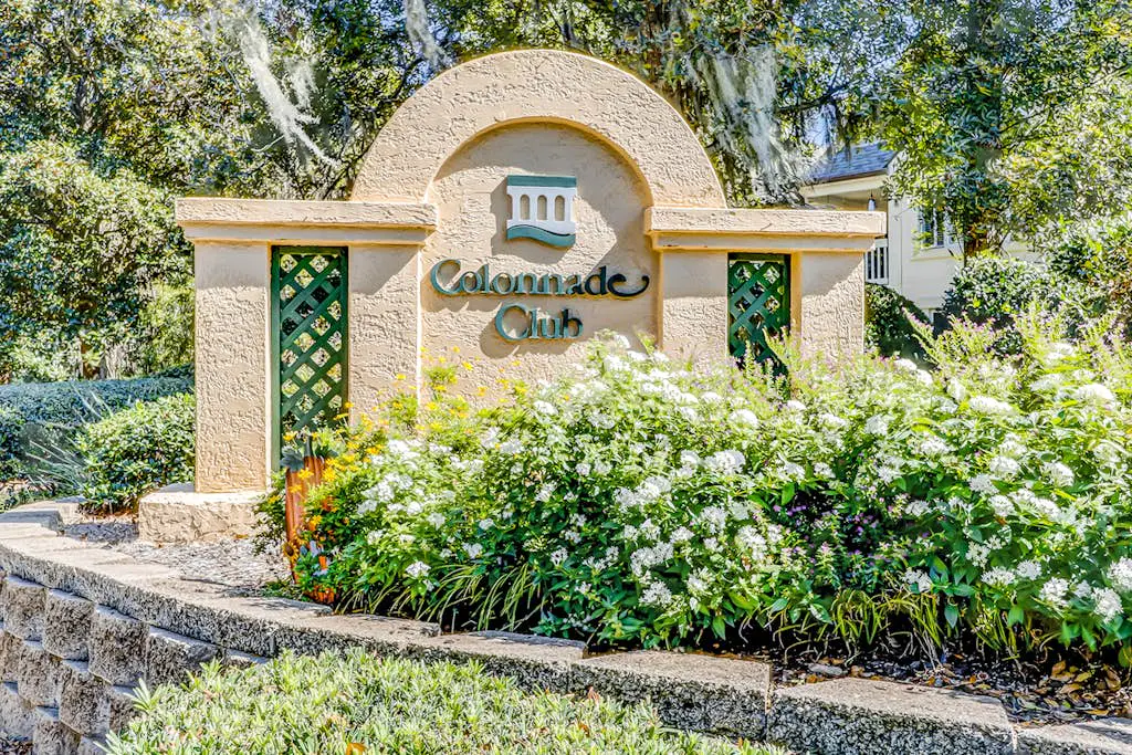 Island Bliss Near the Beach W/ Golf On-Site, Shared Pool/Hot Tub & Private Deck