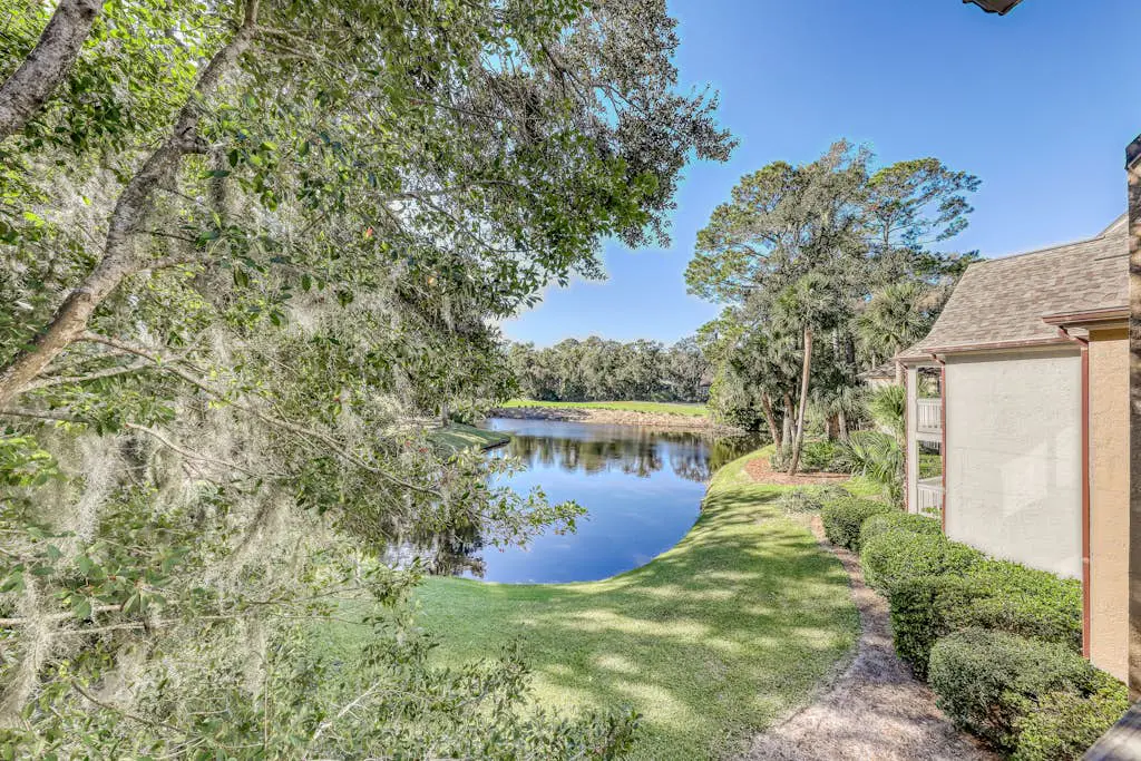 Island Bliss Near the Beach W/ Golf On-Site, Shared Pool/Hot Tub & Private Deck
