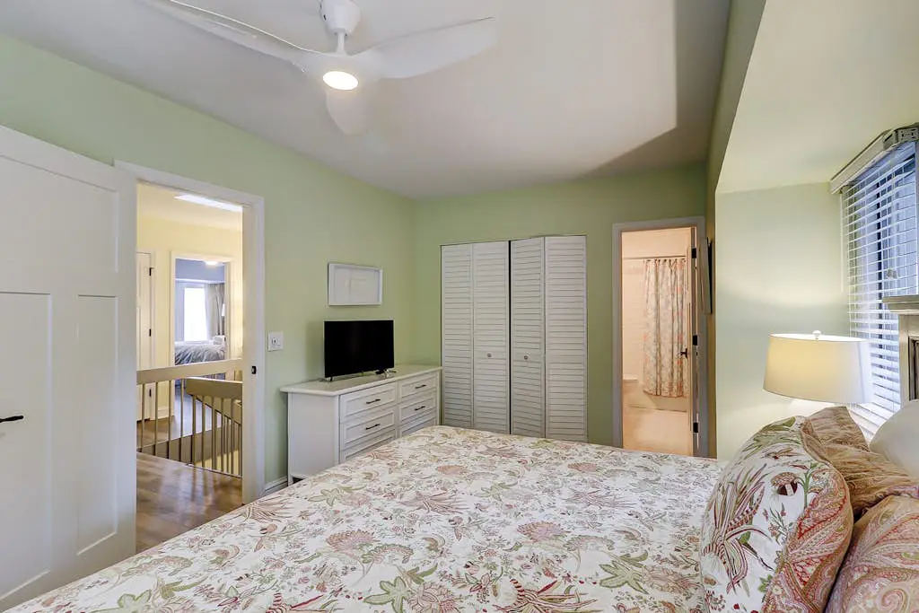 Stunning Sea Pines getaway close to the beach & golf - newly renovated