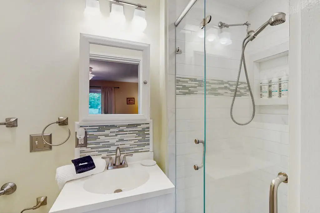 Gated community home w/ vaulted ceilings, lagoon, & pools - near beaches