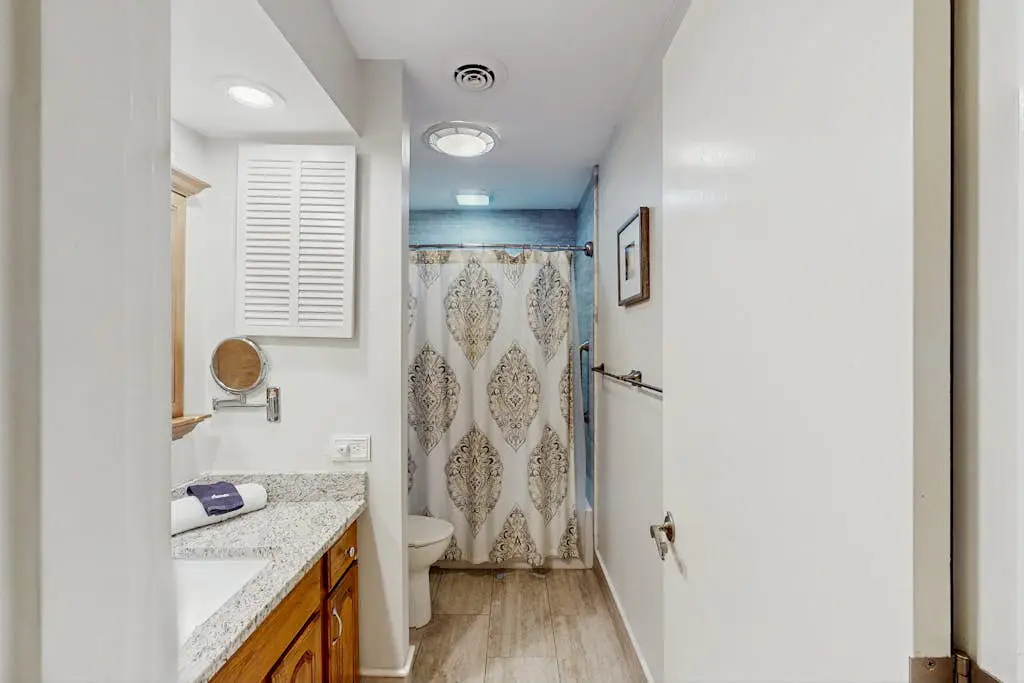 Gated community home w/ vaulted ceilings, lagoon, & pools - near beaches